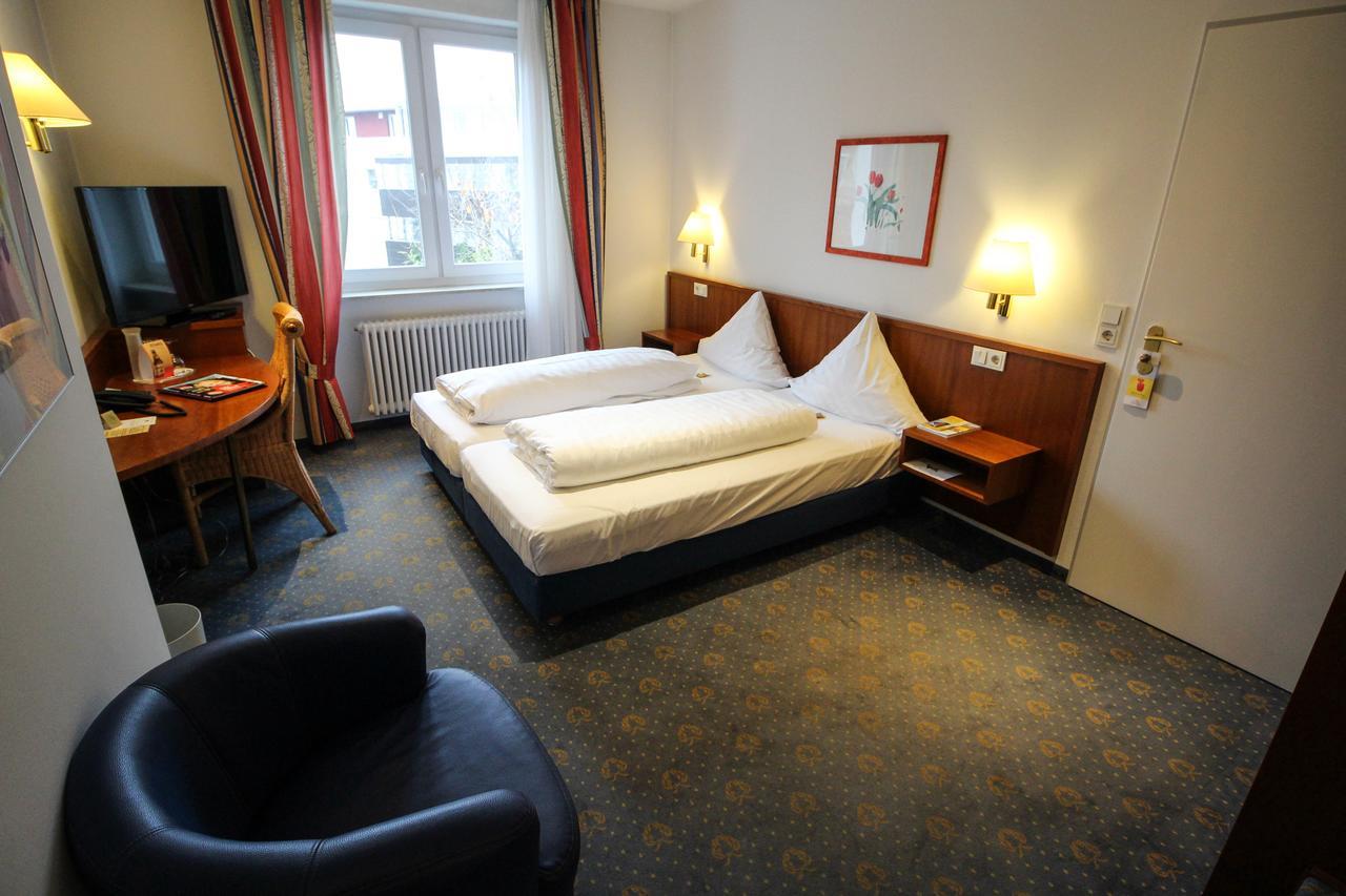 Ringhotel Zum Goldenen Ochsen Stockach Extérieur photo