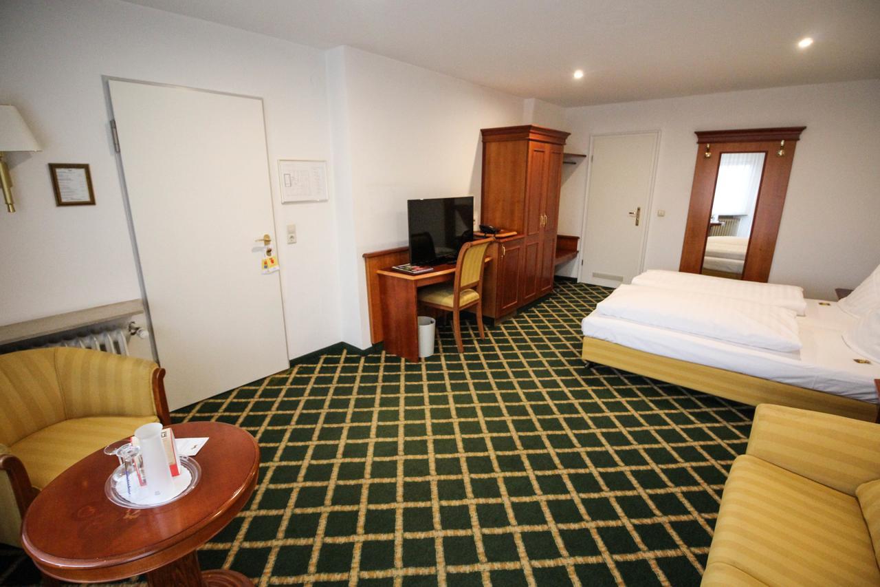 Ringhotel Zum Goldenen Ochsen Stockach Extérieur photo
